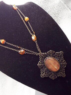 VICKIE JOUSAN (VJ) ROMANTIC PERIOD BRONZED FILIGREE AMBER PENDANT NECKLACE 36